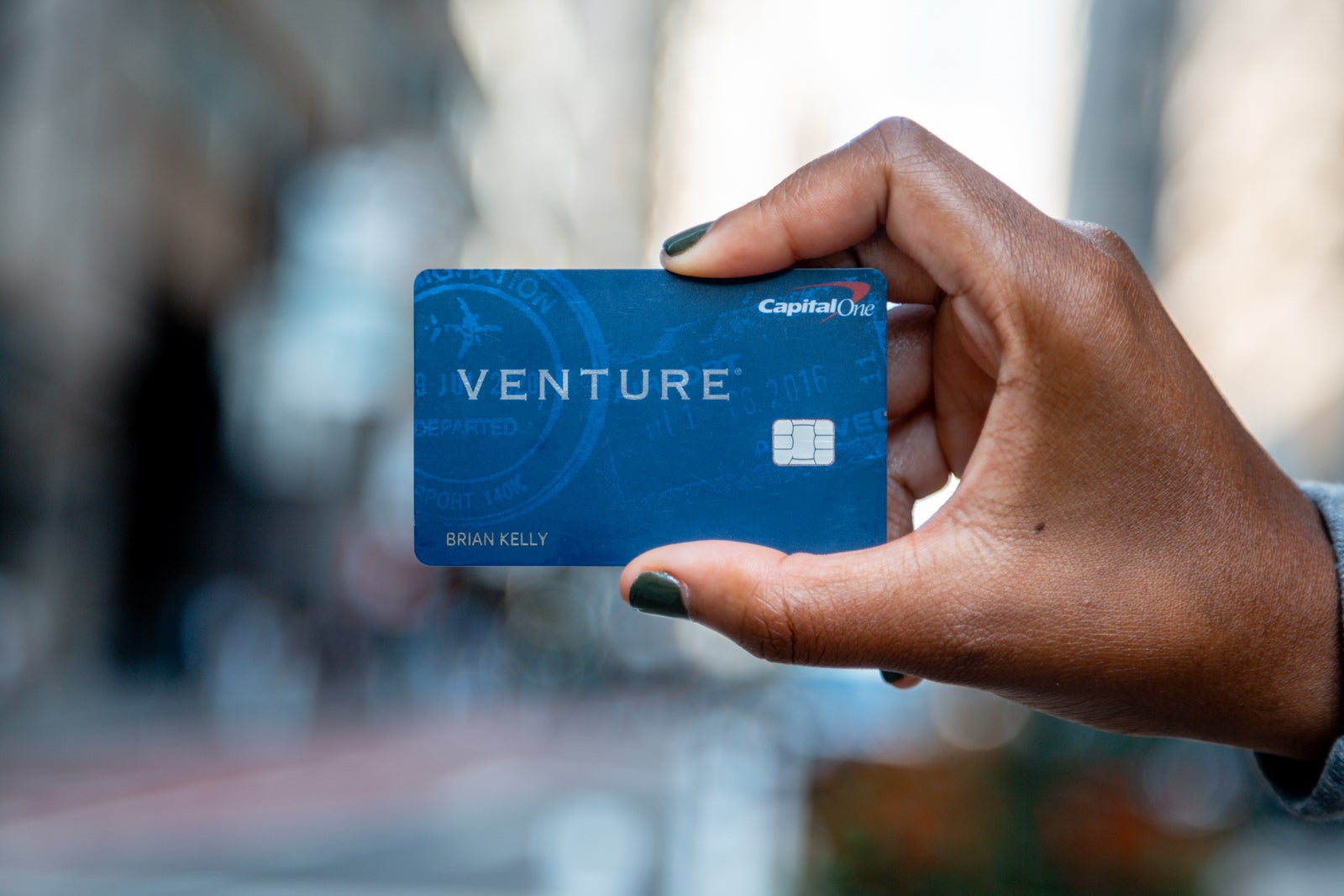 You are currently viewing Capital One Venture Rewards Credit Card review: A great beginner card with a 75,000-mile bonus