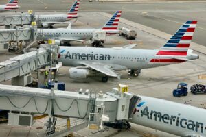 Read more about the article American Airlines hubs: How AA started and where it flies now